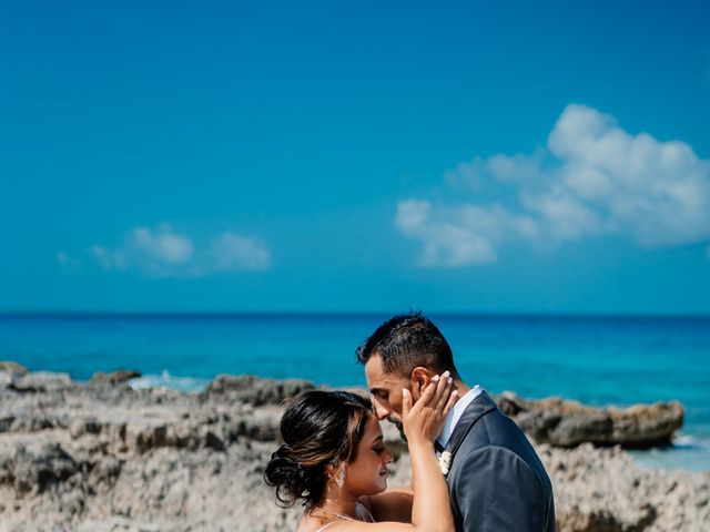 Tomcy and Jasmine&apos;s Wedding in Cancun, Mexico 33