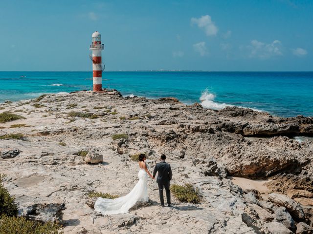 Tomcy and Jasmine&apos;s Wedding in Cancun, Mexico 34
