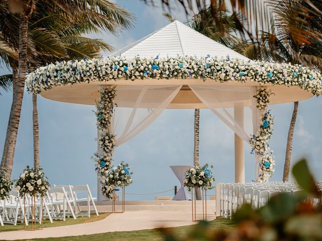 Tomcy and Jasmine&apos;s Wedding in Cancun, Mexico 38