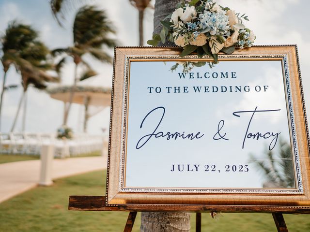 Tomcy and Jasmine&apos;s Wedding in Cancun, Mexico 40