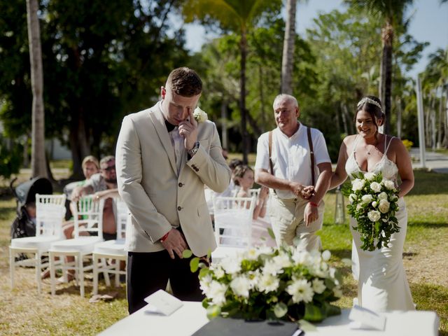 Peter and Will's Wedding in Cancun, Mexico 33