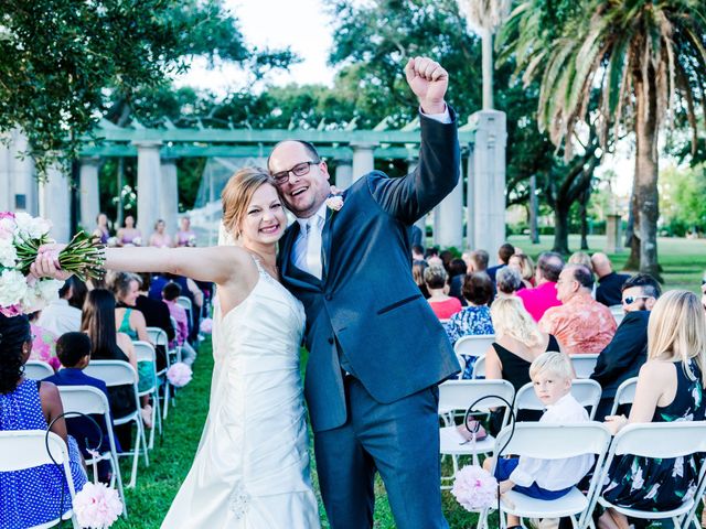 David and Katherine&apos;s Wedding in Galveston, Texas 22