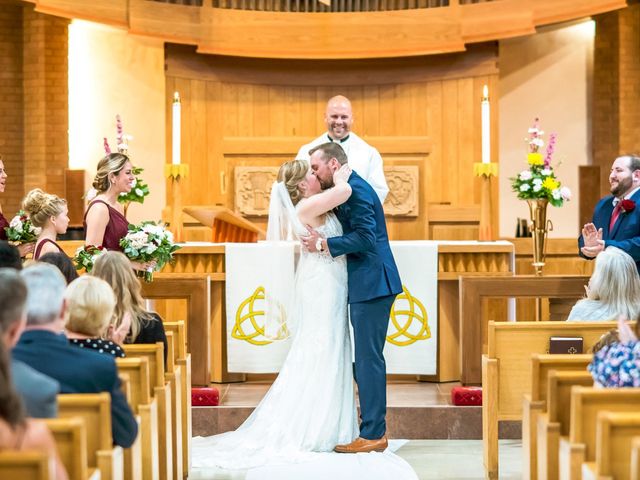Jonathan and Chelsea&apos;s Wedding in Bensenville, Illinois 19