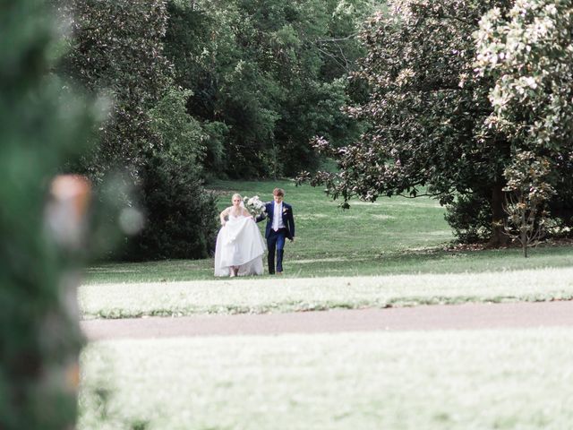 Alex and Kelsey&apos;s Wedding in Knoxville, Tennessee 40