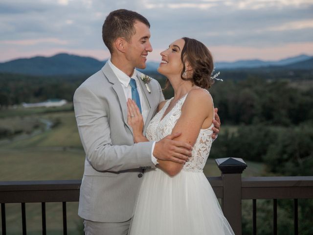 Austin and Emily&apos;s Wedding in Afton, Virginia 14
