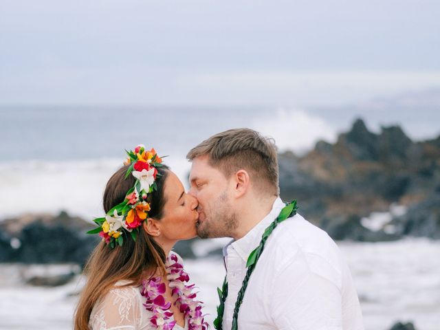 Patricia and Sebastian&apos;s Wedding in Kihei, Hawaii 53