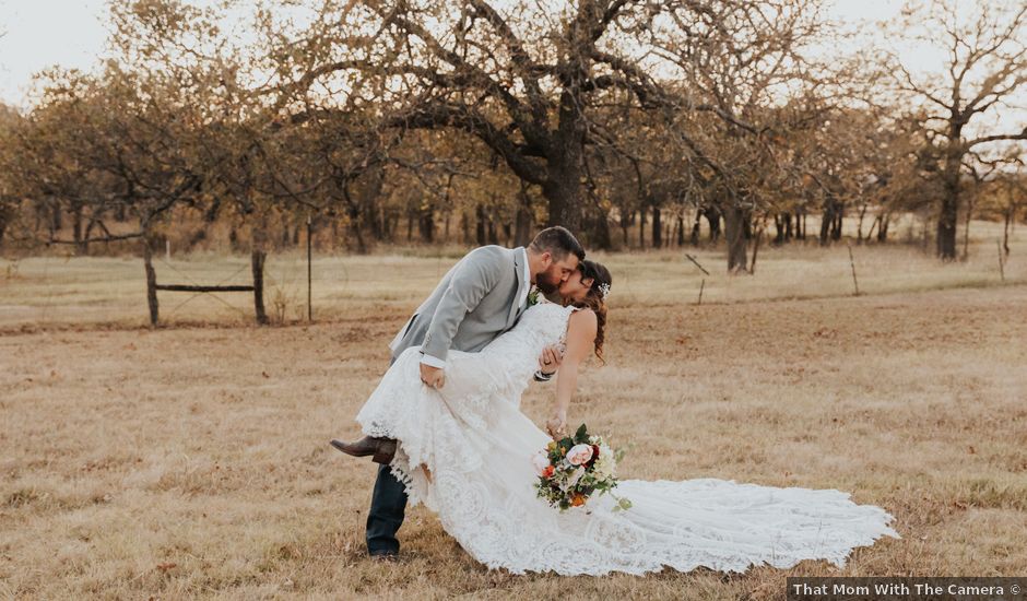 Seth and Heather's Wedding in Burleson, Texas