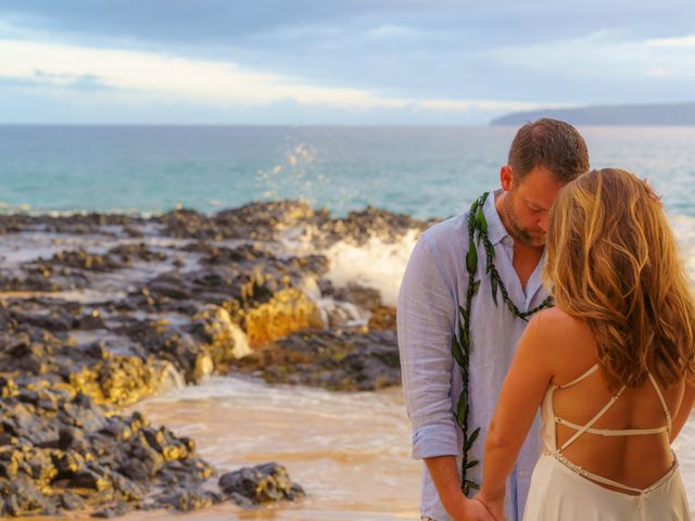 Brittany and Andrew&apos;s Wedding in Kihei, Hawaii 76