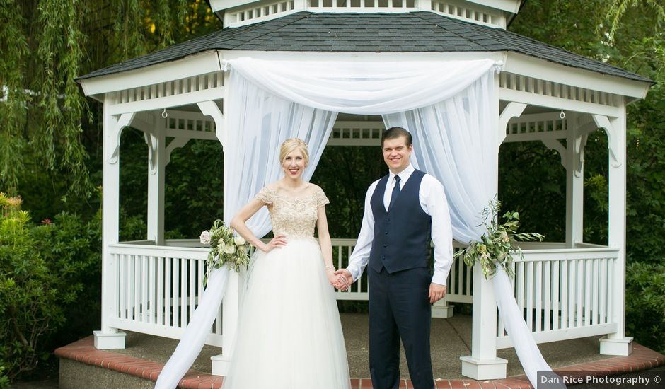 Andrew and Leslie's Wedding in Portland, Oregon