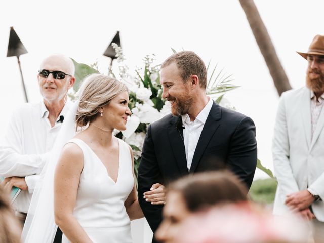 Lauren and Scott&apos;s Wedding in Kihei, Hawaii 14