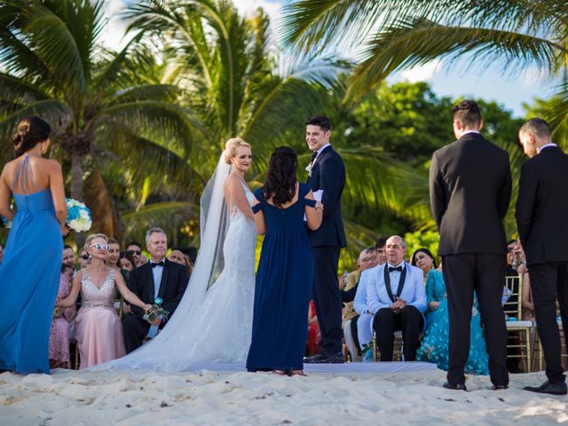 Michael and Nicole&apos;s Wedding in Playa del Carmen, Mexico 29