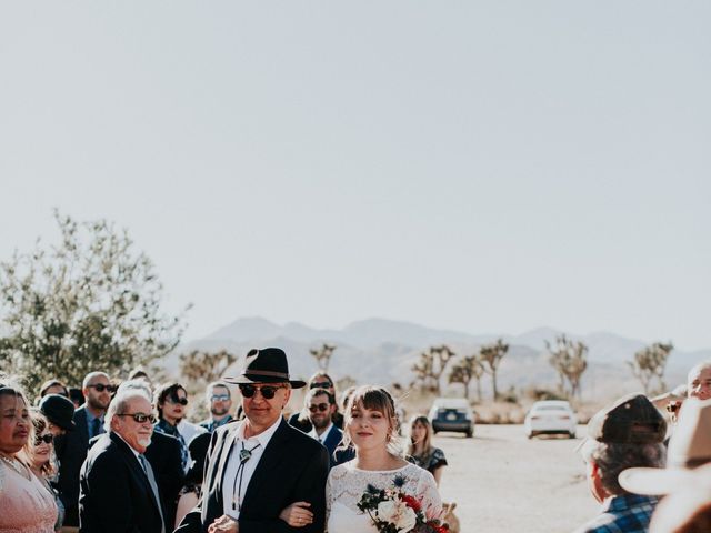 Tommy and Beckie&apos;s Wedding in Pioneertown, California 18