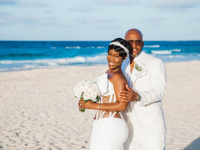 Shronda and Darren&apos;s Wedding in Punta Cana, Dominican Republic 27