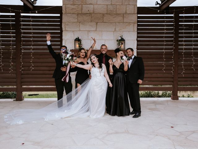 Enrique and Theresa&apos;s Wedding in San Antonio, Texas 5