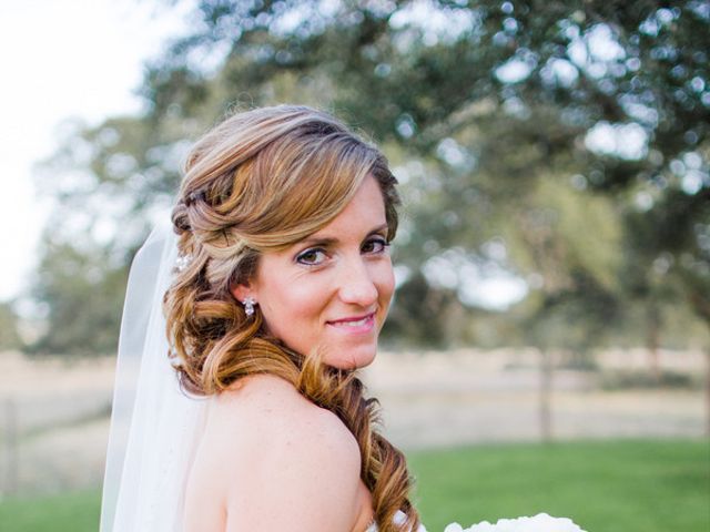 Jessica and Michael&apos;s Wedding in Driftwood, Texas 4
