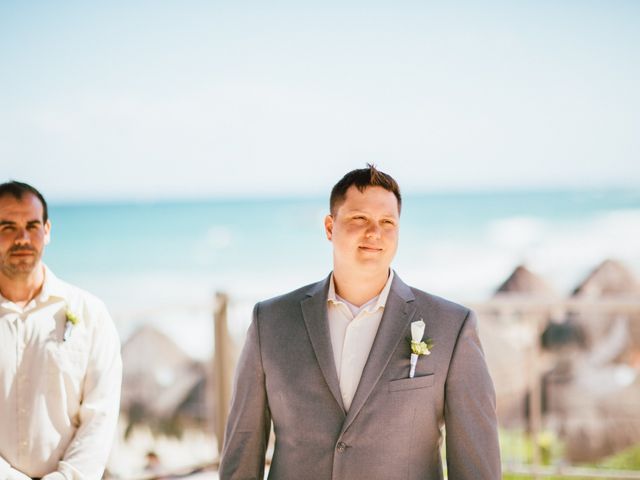 Erin and Karl&apos;s Wedding in Cancun, Mexico 35