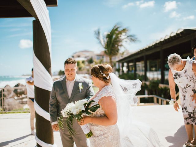 Erin and Karl&apos;s Wedding in Cancun, Mexico 42