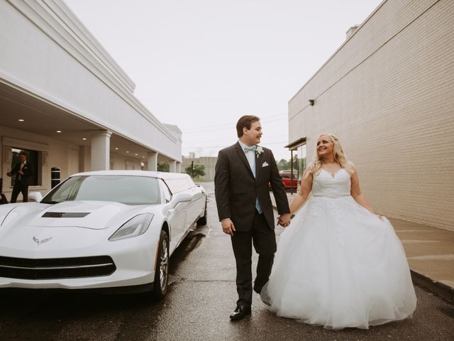 Austin and Ashley&apos;s Wedding in Saint Clair Shores, Michigan 12