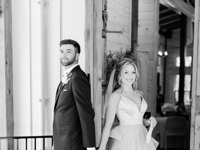 Savannah and Drew&apos;s Wedding in Delano, Tennessee 22