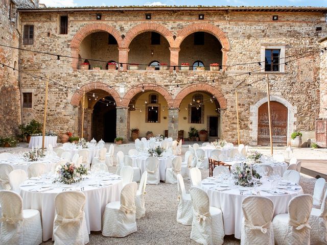 James and Beth&apos;s Wedding in Siena, Italy 41