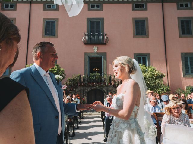 Matthew and Aimee&apos;s Wedding in Florence, Italy 39