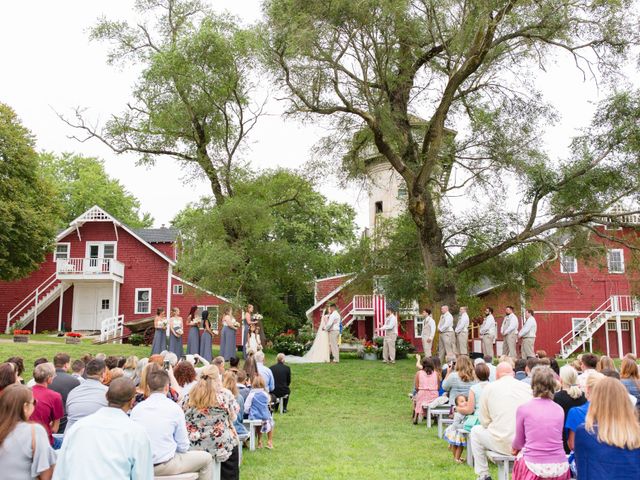 Mike and Ashley&apos;s Wedding in Buzzards Bay, Massachusetts 10