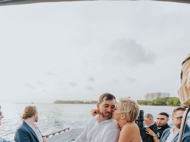 Brook and Meagan&apos;s Wedding in Oranjestad, Aruba 24