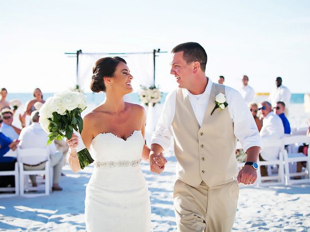 Kourtney and Stacy&apos;s Wedding in Clearwater Beach, Florida 14