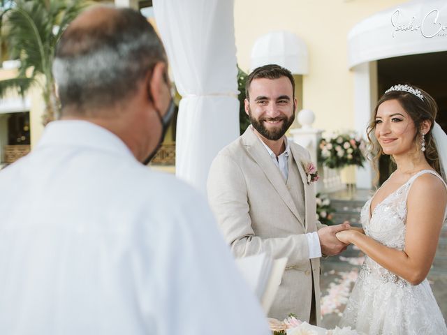 Tigran and Naydine&apos;s Wedding in Playa del Carmen, Mexico 10