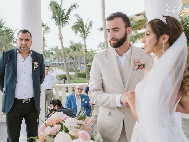 Tigran and Naydine&apos;s Wedding in Playa del Carmen, Mexico 11