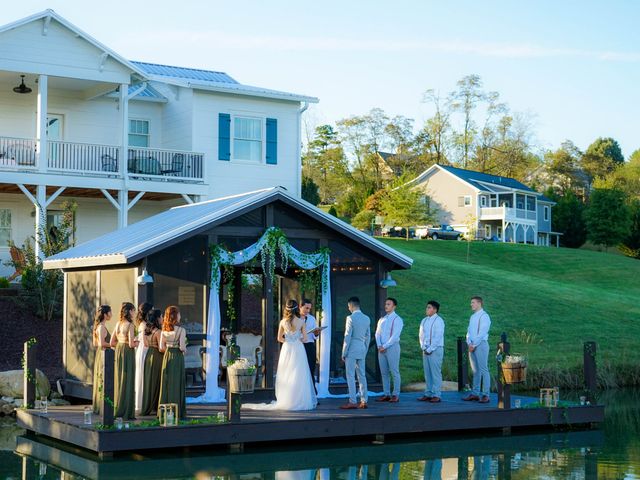 Juan and Dakisha&apos;s Wedding in Asheville, North Carolina 22