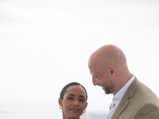 David and Sheri&apos;s Wedding in Santorini, Greece 23
