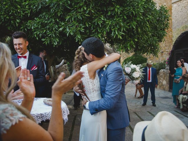 Santiago and Natalia&apos;s Wedding in Tarragona, Spain 59