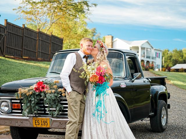 Hunter and Carson&apos;s Wedding in Asheville, North Carolina 69