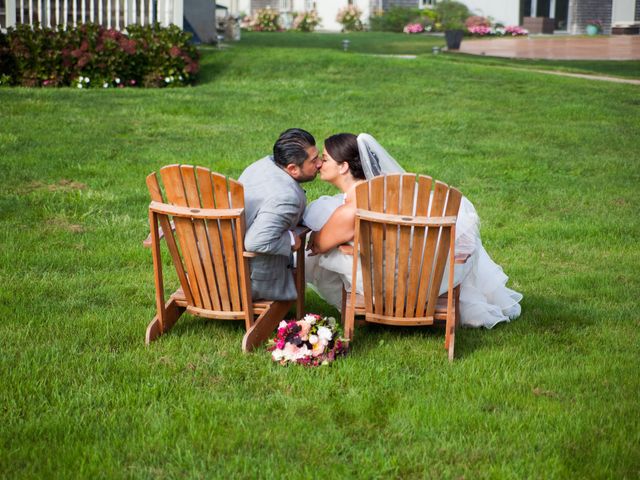 Derek and Christy&apos;s Wedding in Tiverton, Rhode Island 3