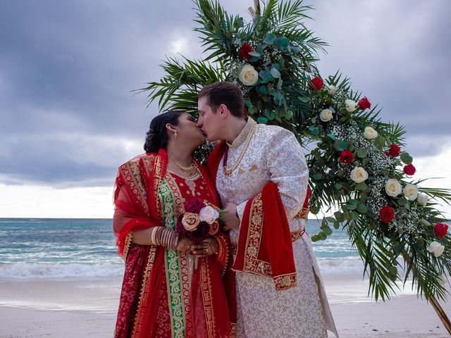 Adam and Amy&apos;s Wedding in Xpu-Ha, Mexico 19