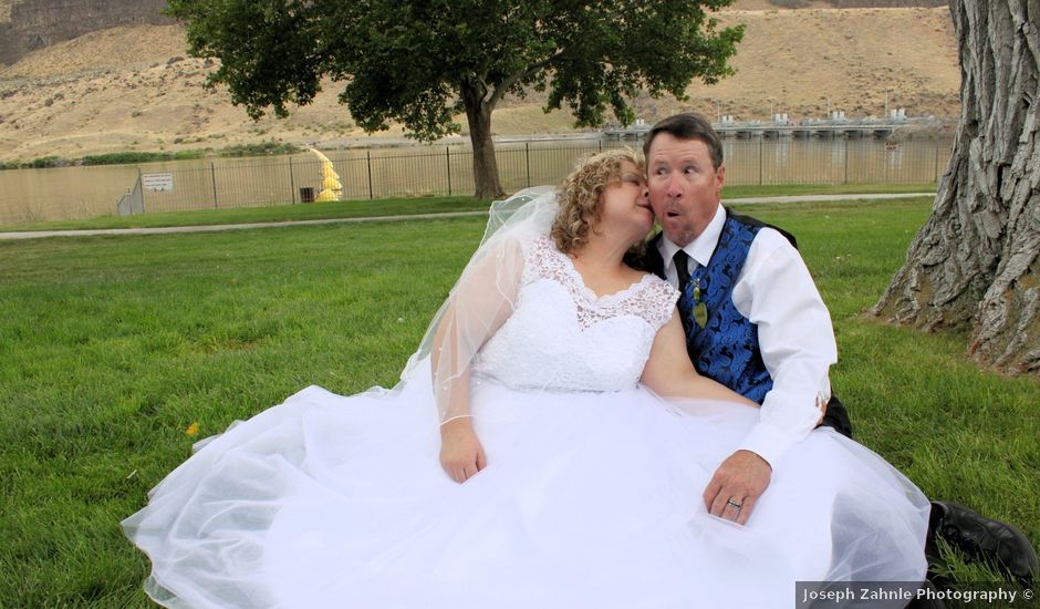 Renee and Steve's Wedding in Murphy, Idaho