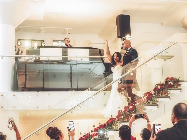 Dene and Chris&apos;s Wedding in Chicago, Illinois 13