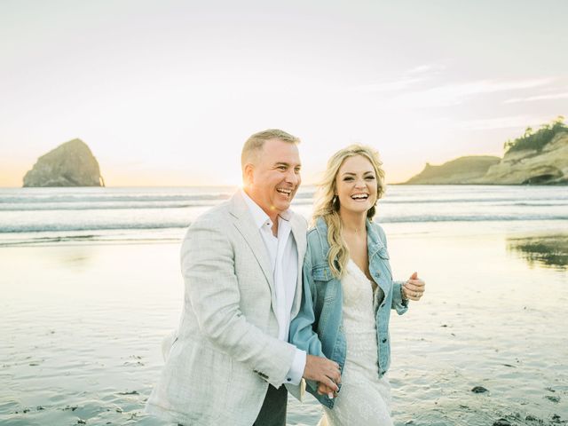 Trent and Kaylee&apos;s Wedding in Pacific City, Oregon 2