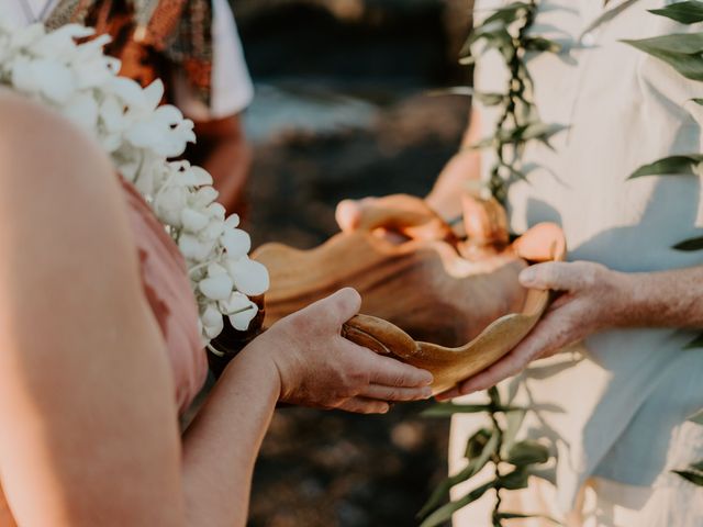 Jerr and Rosie&apos;s Wedding in Kailua Kona, Hawaii 14