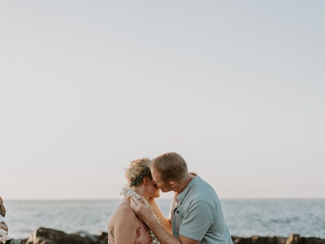 Jerr and Rosie&apos;s Wedding in Kailua Kona, Hawaii 19