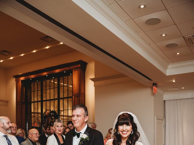 Brandon and Brittany&apos;s Wedding in Cincinnati, Ohio 16