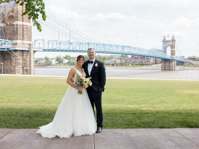 Michael and Madison&apos;s Wedding in Cincinnati, Ohio 22