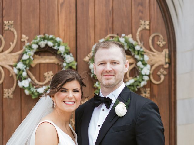 Michael and Madison&apos;s Wedding in Cincinnati, Ohio 31