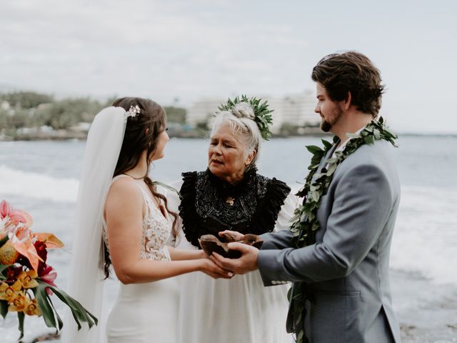 Caleb and Natalie&apos;s Wedding in Kailua Kona, Hawaii 19