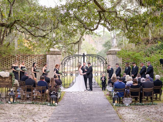 Hunter and Riley&apos;s Wedding in Murrells Inlet, South Carolina 42