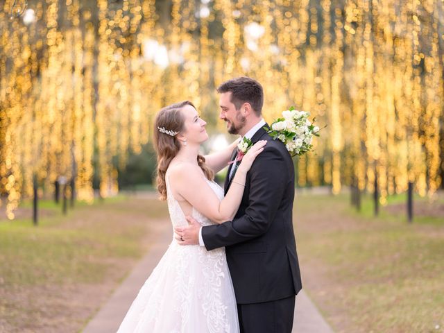 Hunter and Riley&apos;s Wedding in Murrells Inlet, South Carolina 54