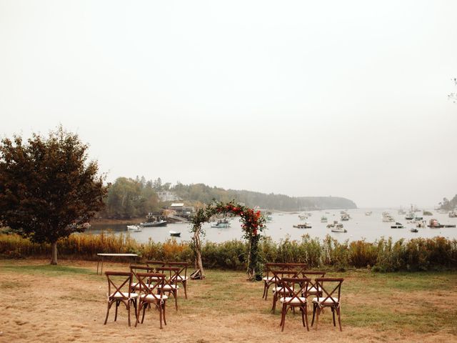 Kyle and Leah&apos;s Wedding in Harpswell, Maine 2