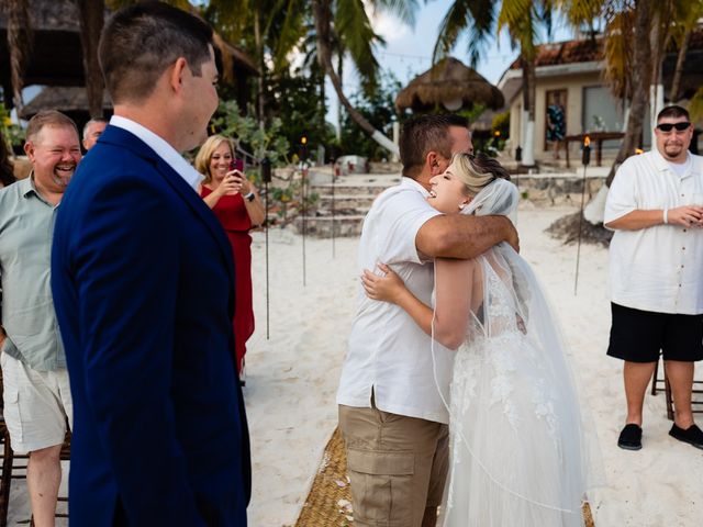 Hazen and kayla&apos;s Wedding in Isla Mujeres, Mexico 29