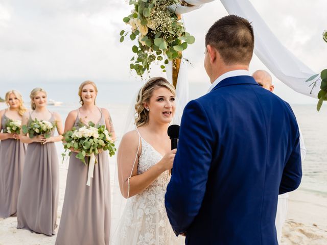 Hazen and kayla&apos;s Wedding in Isla Mujeres, Mexico 37